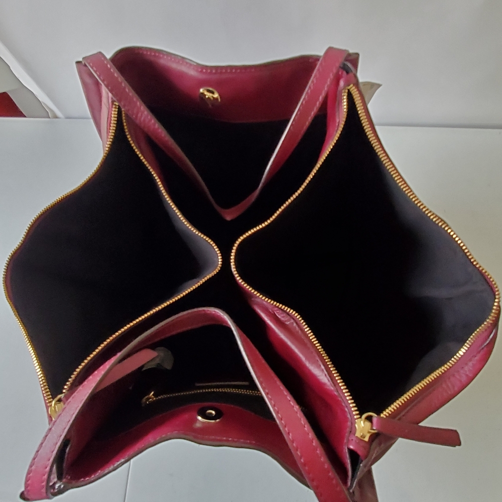 Zara Burgundy Leather Tote Bag - Picture 4 of 13